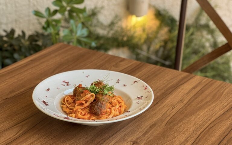 vegan meatballs